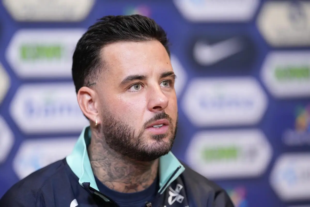 Ligue 1 : Que se passe-t-il entre Toulouse et Aron Donnum ?