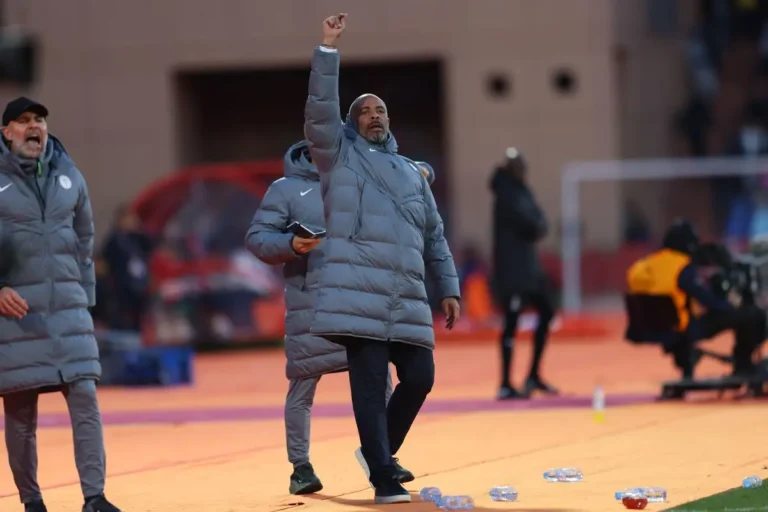 L'appel du pied de cet entraîneur à la Ligue 1