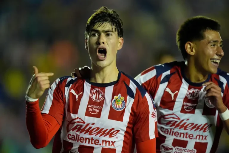 Qui est Armando González?