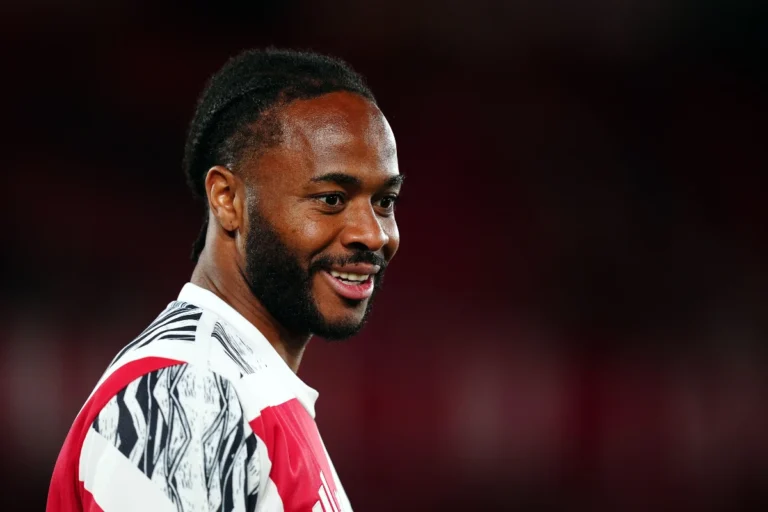 Feyenoord : Raheem Sterling prêt à entrer en action