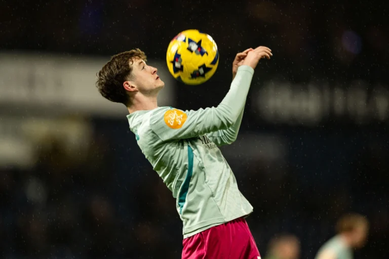 Kellen Fisher visé par Manchester United ©Alamy