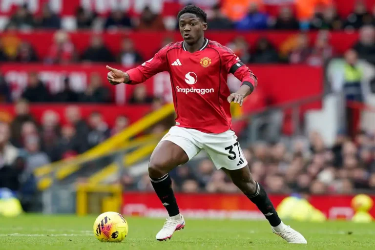 La métamorphose de Mainoo