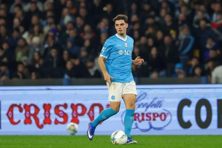 Miguel Gutiérrez sous le maillot de Naples