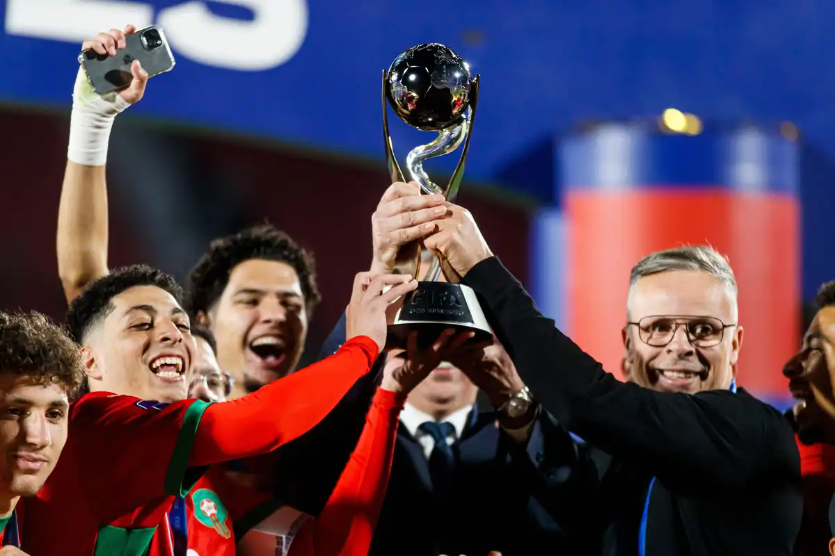 Regragui s&rsquo;en va, un champion du monde prend la relève