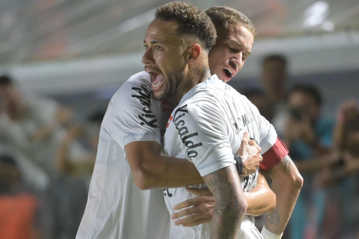 Santos : Neymar rugit et calme Vasco da Gama