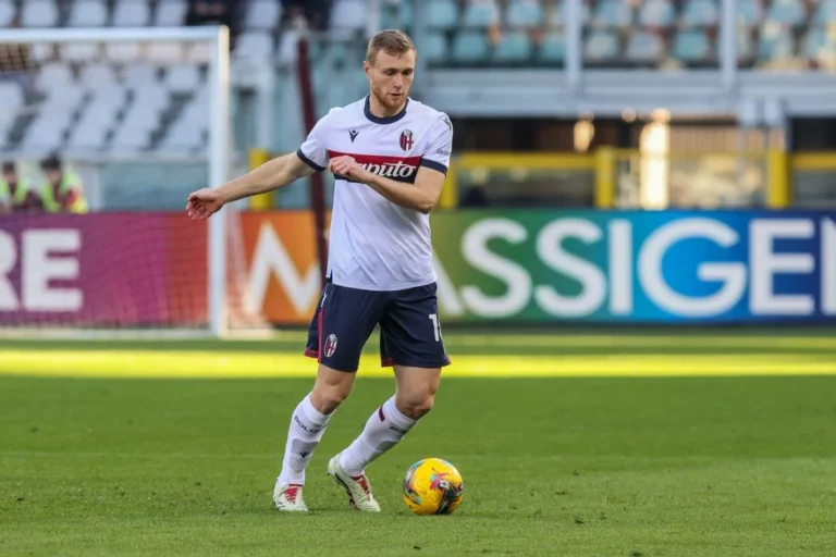 Pobega sous le maillot de Bologne @Alamy