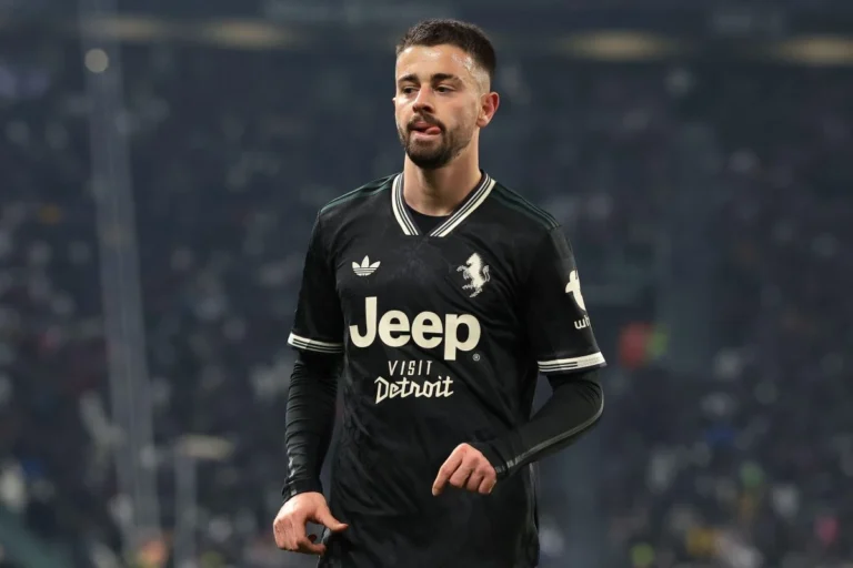 Edon Zhegrova sous le maillot de la Juventus @Alamy