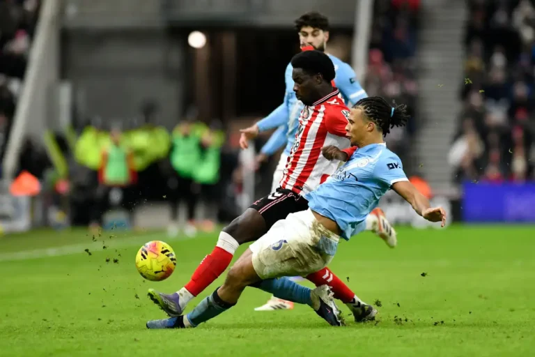 Nathan Aké visé par Chelsea ©Alamy