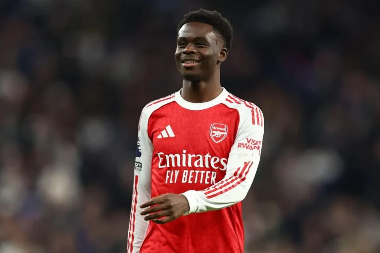 Arsenal : Bukayo Saka entre dans l'histoire