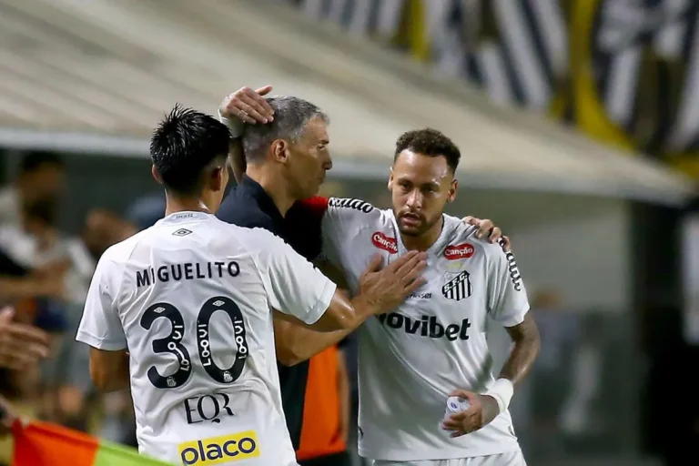 Brésil : Neymar orphelin de coach