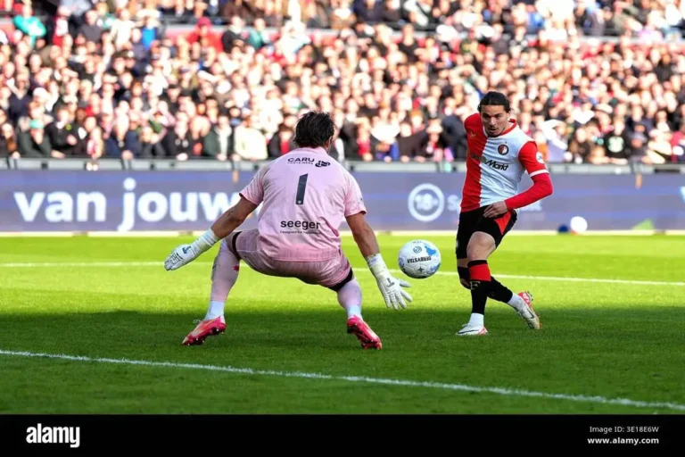 Ce magicien algérien sème le trouble entre les cadors européens