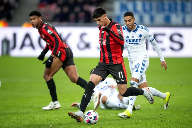 Darío Osorio en action sur les pelouses