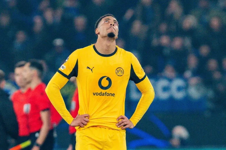 Dortmund : il se blesse après 40 matchs cette saison