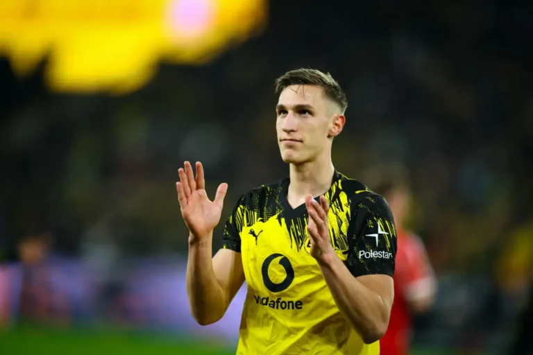 Dortmund : le très convoité défenseur va prolonger