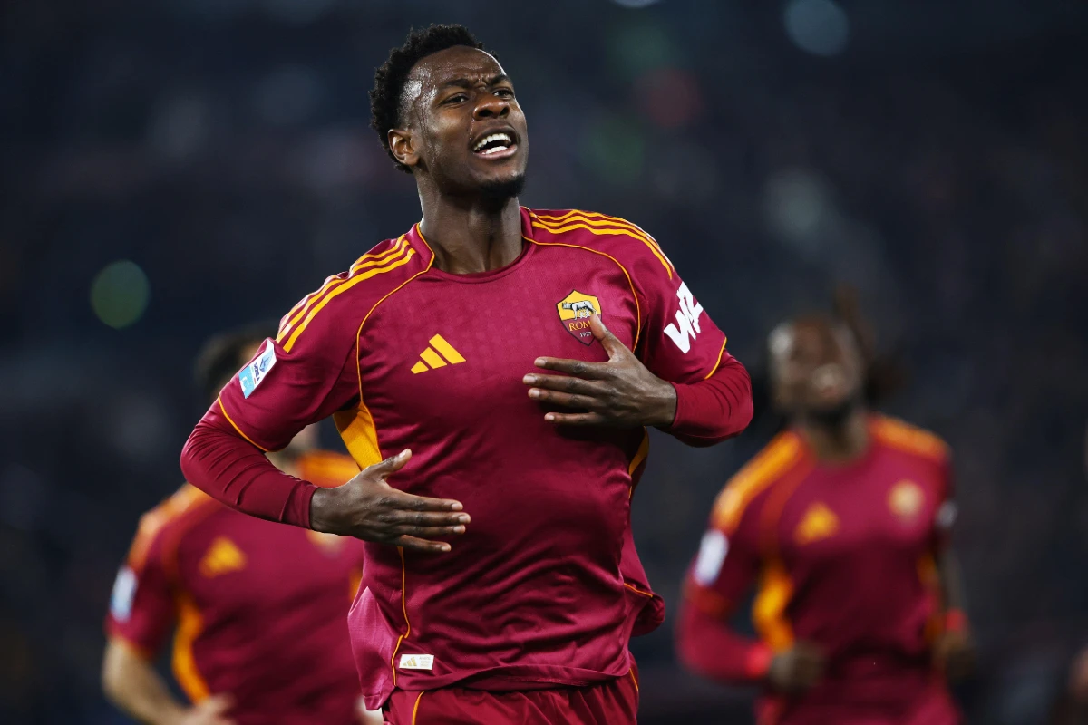 Evan Ndicka visé par le Barça ©Alamy