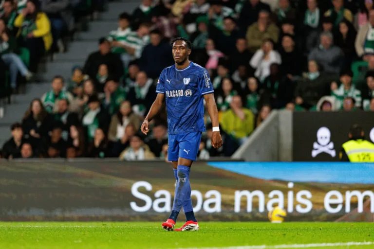 Ibrahima Ba sous le maillot de Famalicão