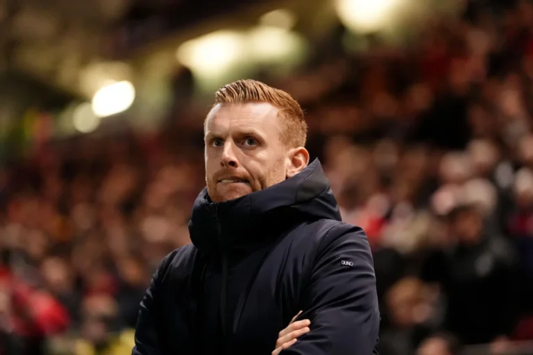 Le joli coup de Watford et Edward Still