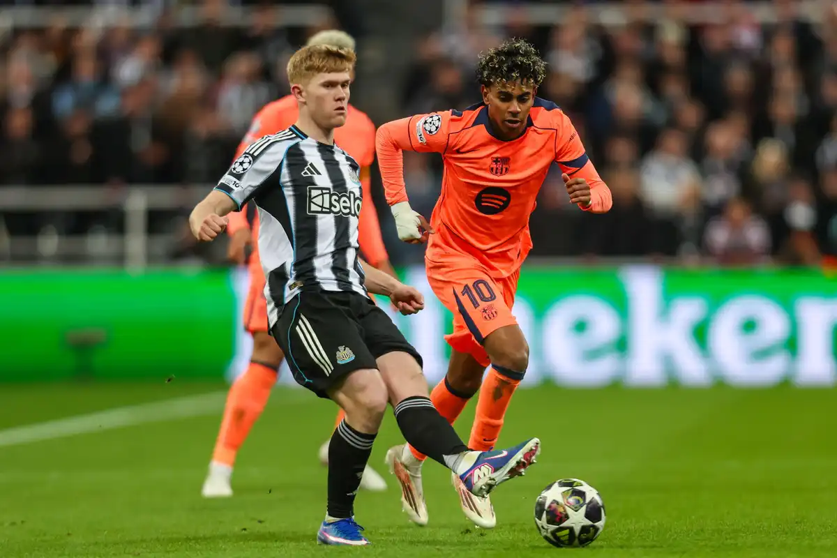 Lewis Hall, la sensation qui affole le Barça et la Premier League