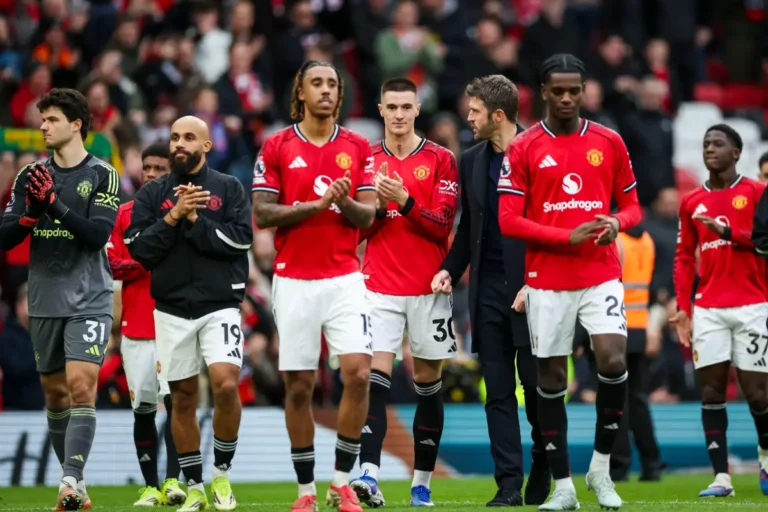 Man United : Michael Carrick a réussi l'examen !