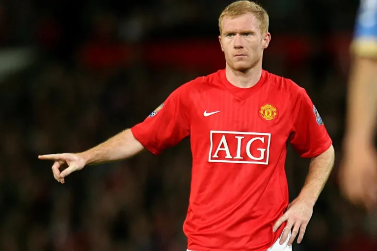 Man United : Scholes démonte Carrick