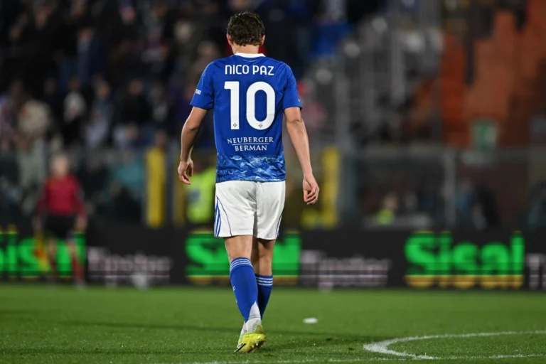 Nico Paz, le problème que rencontre le Real Madrid ©Alamy