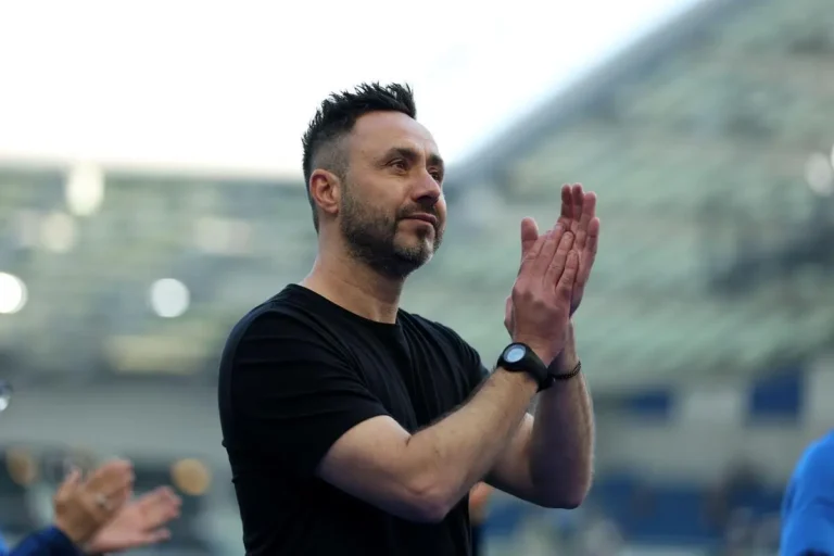 Officiel : Roberto De Zerbi est le nouvel entraîneur de Tottenham