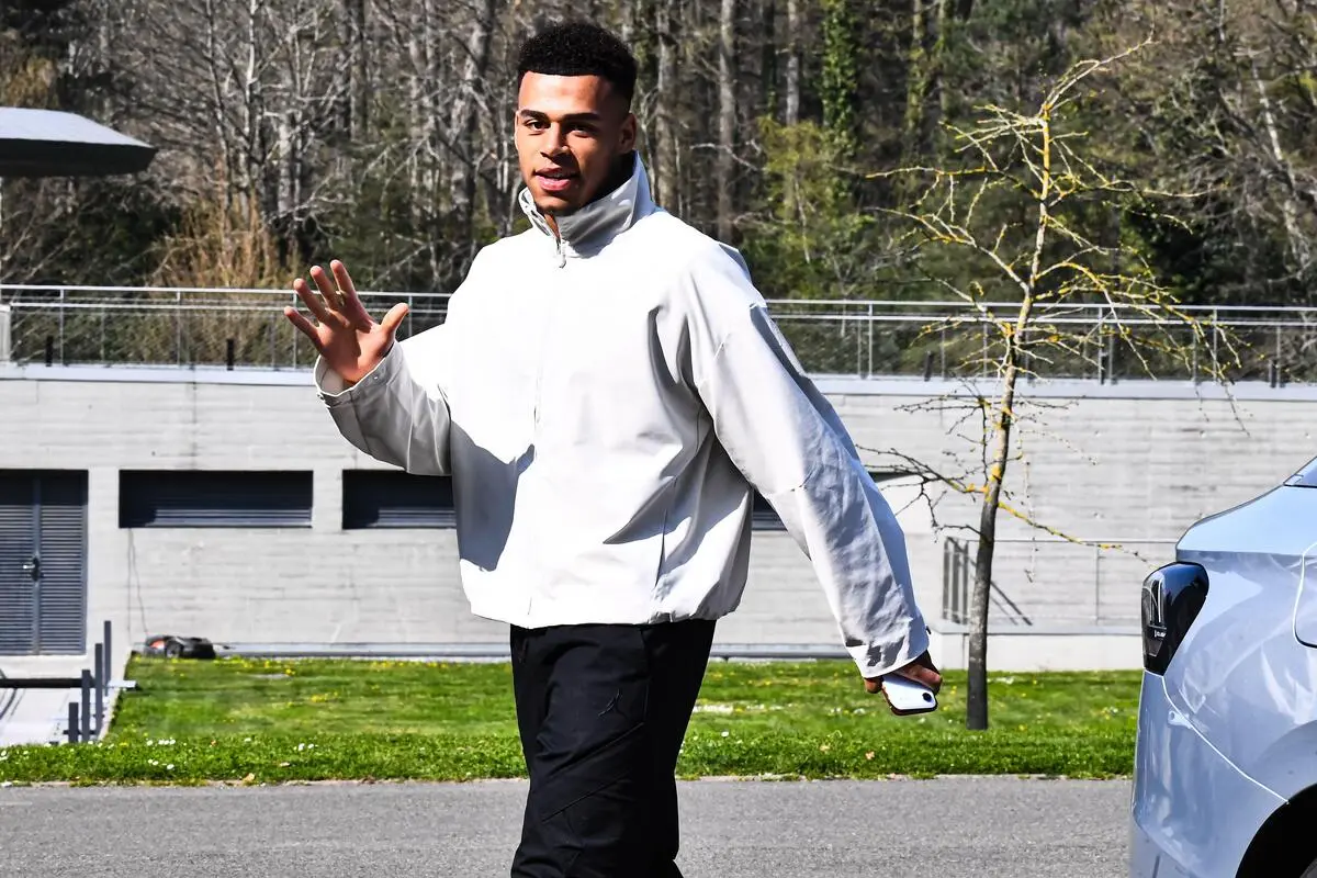 PSG Désiré Doué signe un nouveau contrat