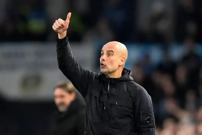 Guardiola condamne les huées à Elland Road