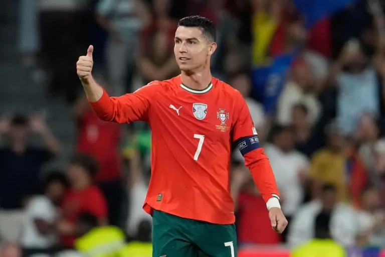 Portugal : Cristiano Ronaldo mis au placard