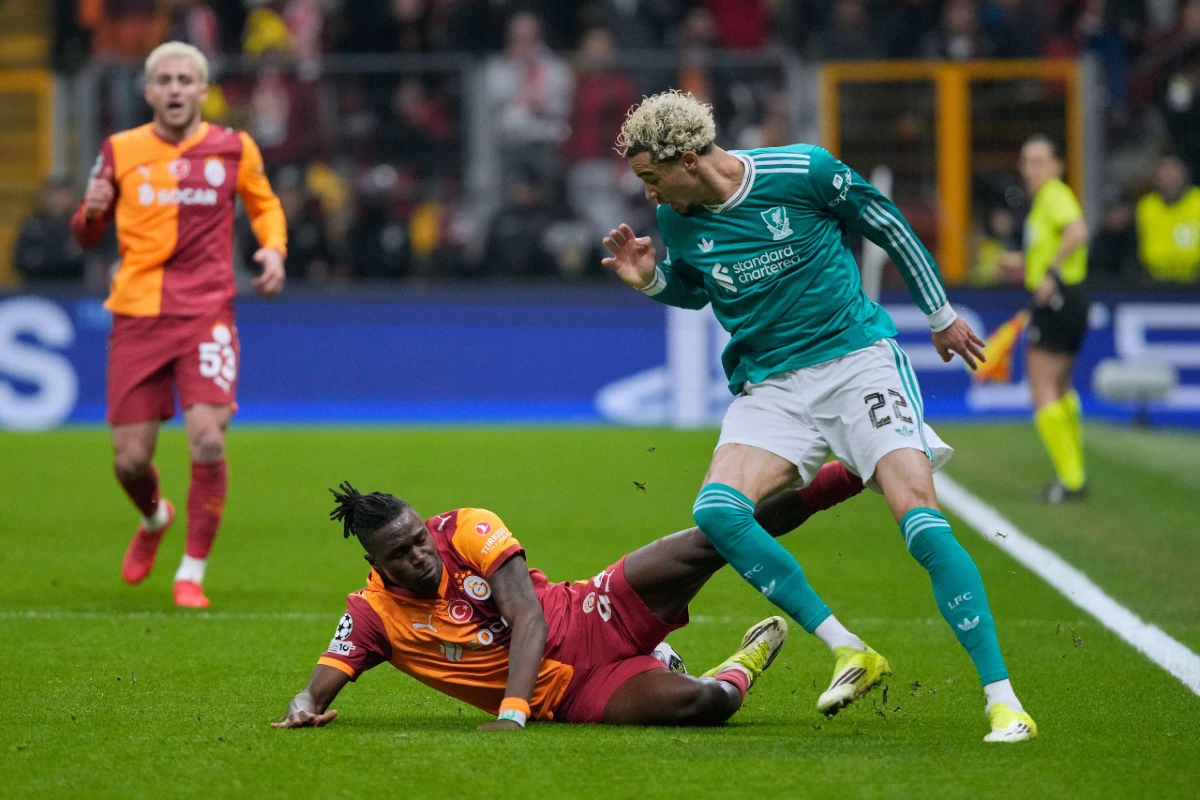Wilfried Singo ciblé par Naples ©Alamy