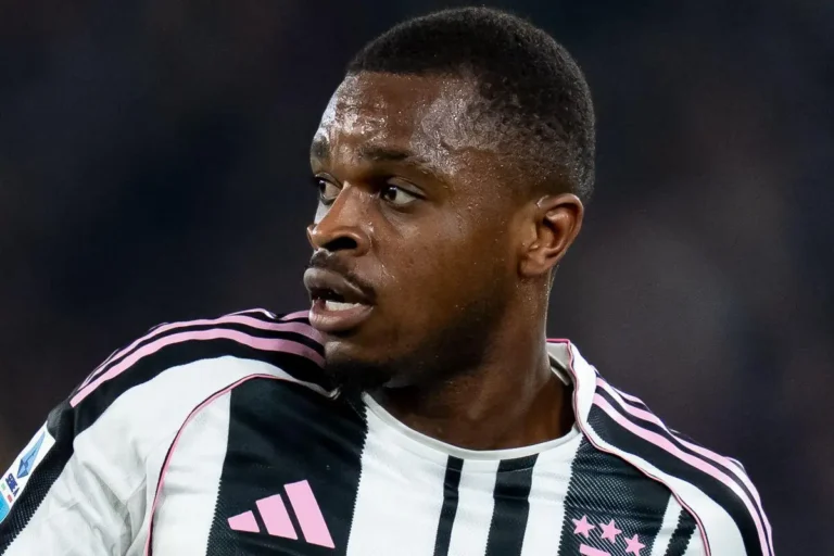 Pierre Kalulu sous le maillot de la Juve @Alamy