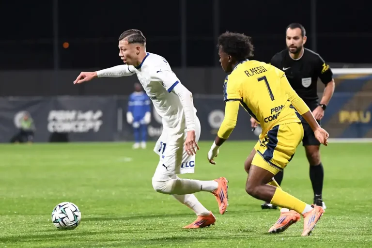 Mathys Detourbet visé par Manchester City ©Alamy
