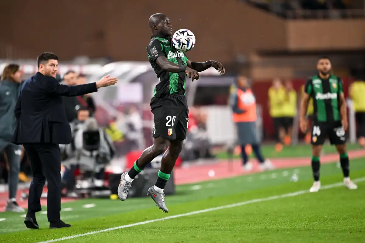 Lens : La PL et l&rsquo;Arabie Saoudite en tête de liste pour arracher ce défenseur