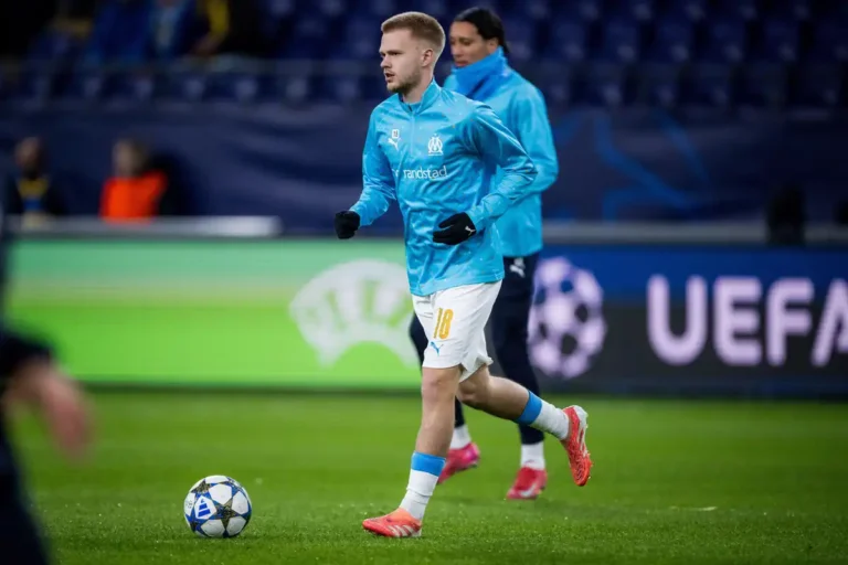 Arthur Vermeeren visé par l'Inter Milan ©Alamy