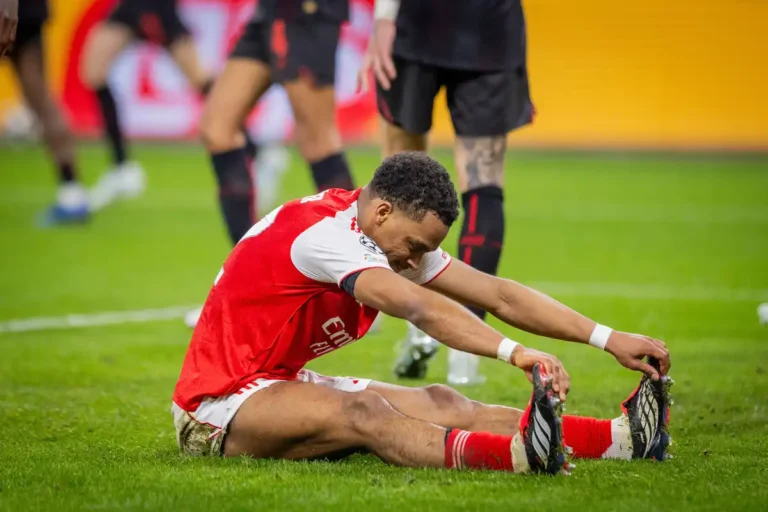 Jurrien Timber visé par le Real Madrid ©Alamy