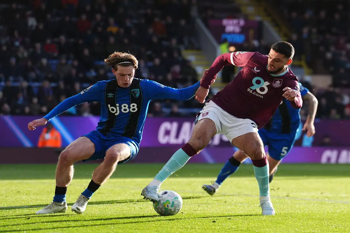 Le Barça se penche sur un ancien attaquant de Chelsea