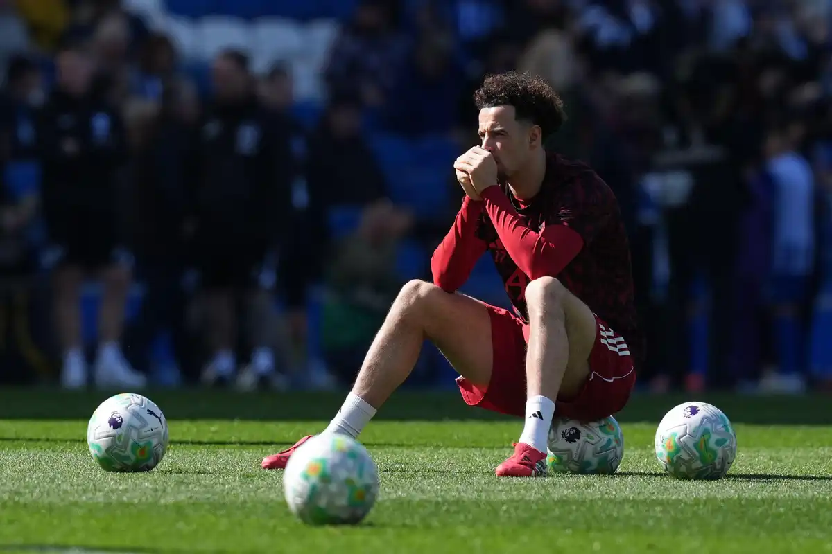 Liverpool : Curtis Jones vers un concurrent des Reds ?