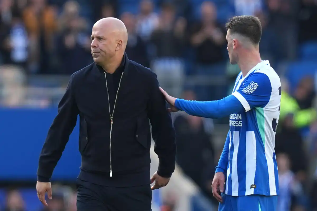 LDC: Liverpool: Arne Slot brandit une menace face au PSG