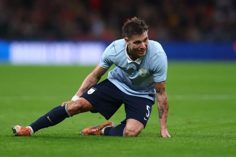 Manuel Ugarte visé par Chelsea ©Alamy