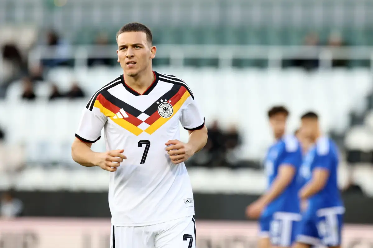 Premier League : un buteur de 19 ans arrive pour 40 M€