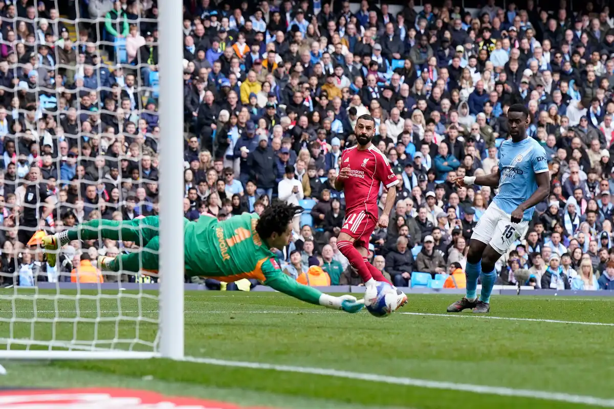 Liverpool s&rsquo;attaque à un portier de Manchester City