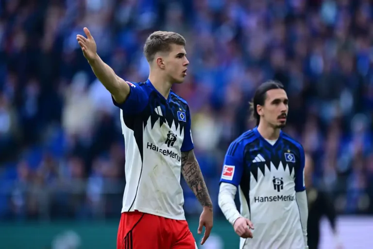 Luka Vuskovic visé par le PSG ©Alamy