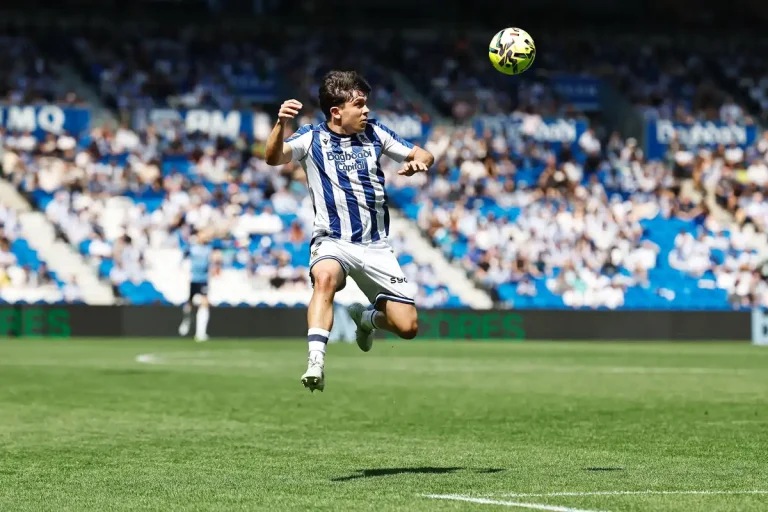 Jon Aramburu visé par le Milan AC ©Alamy