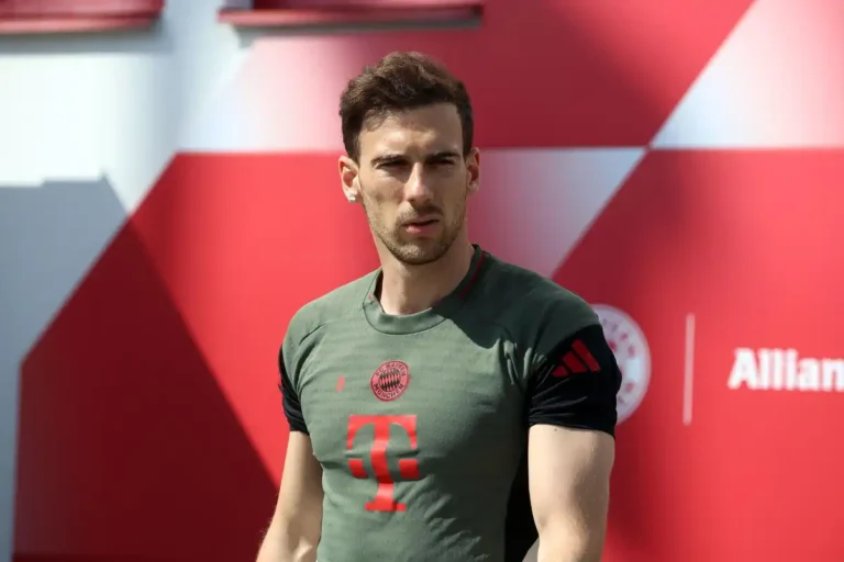 Leon Goretzka entre Arsenal et le Milan AC ©Alamy