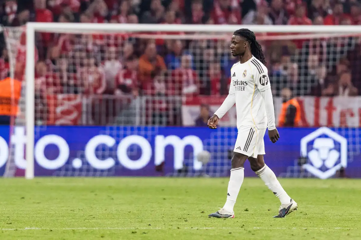 Real Madrid : Deux cadors anglais favoris pour Eduardo Camavinga