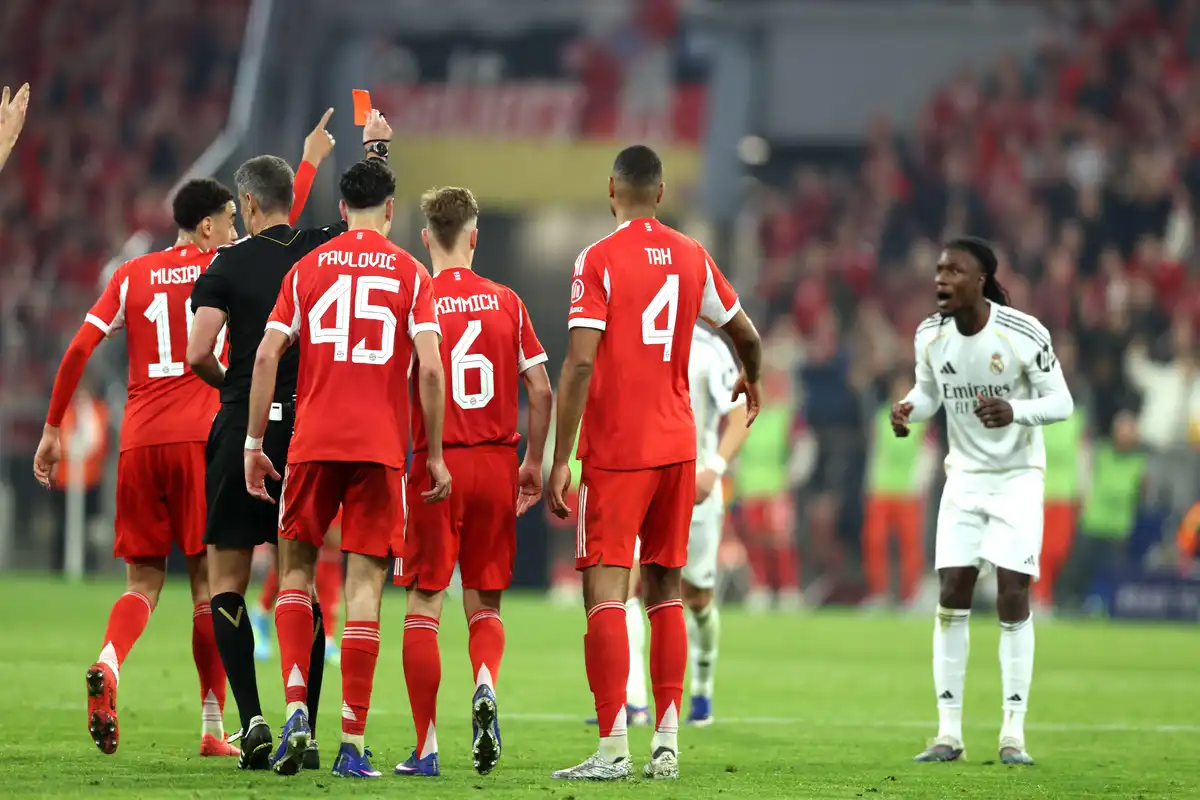 Real Madrid : Eduardo Camavinga a vécu un cauchemar dans le vestiaire après son rouge