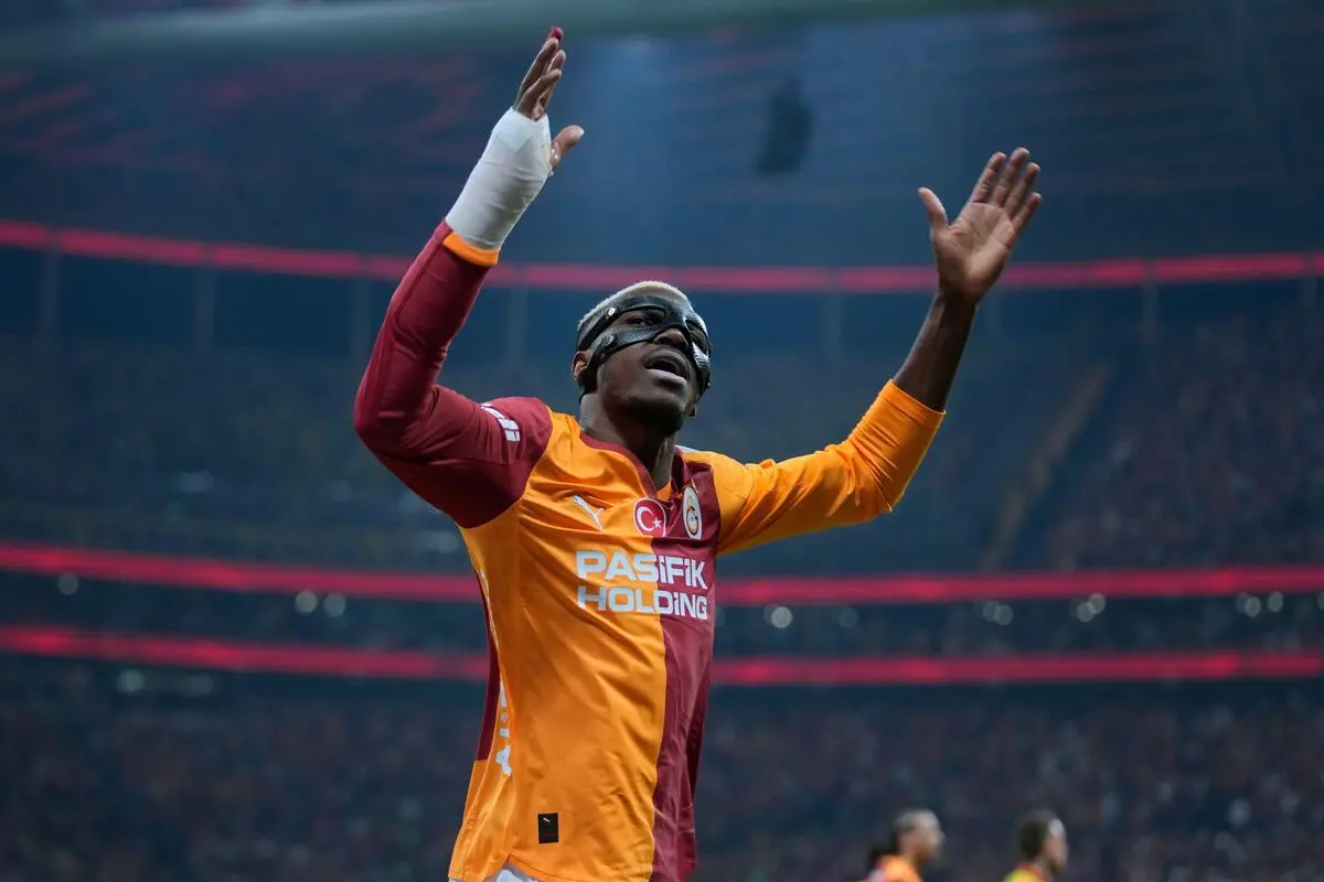 Arsenal passe la seconde pour Victor Osimhen