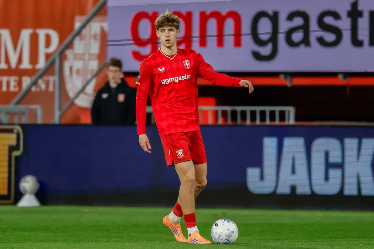 Barça : 8 M€ pour un défenseur central de 18 ans