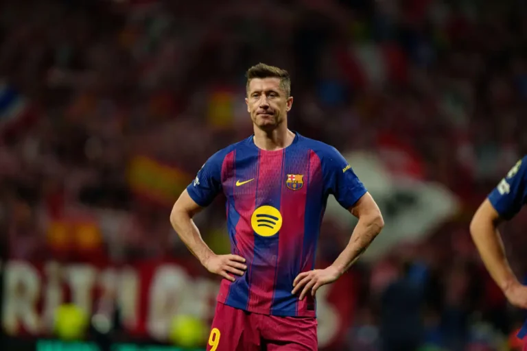 Barca : une légende de Liverpool appelle Lewandowski