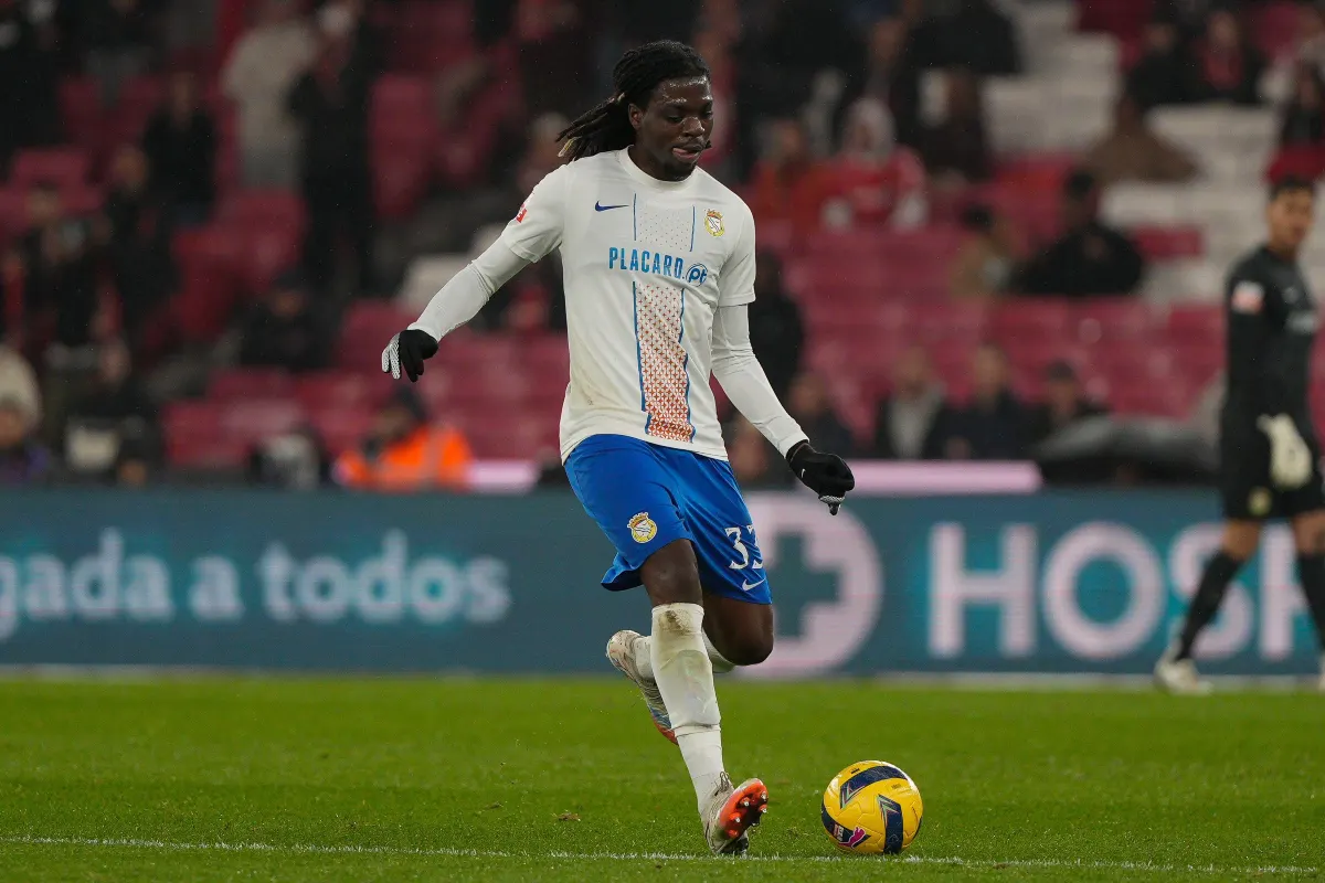 Bastien Meupiyou avec Alverca